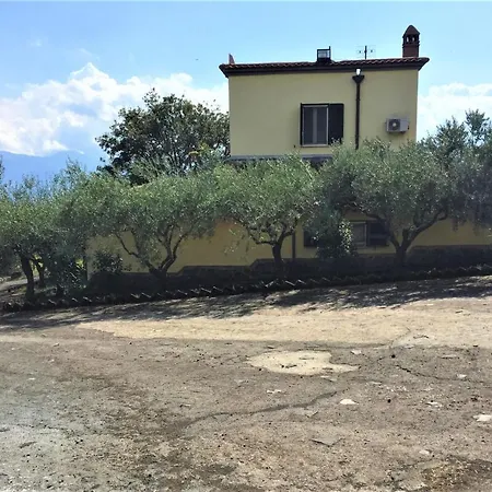 Casa vacanze Casale Rendine *